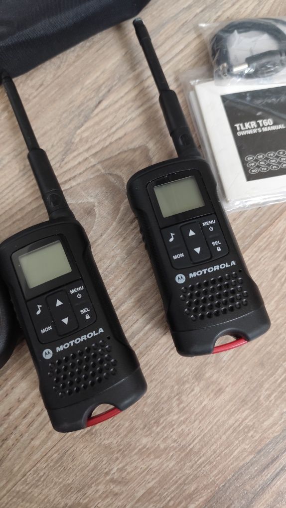 Комплект раций Motorola, рация motorola tlkr t60