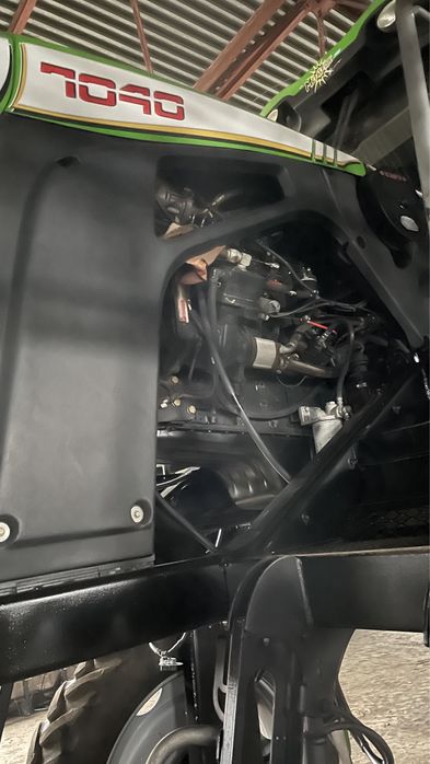 Самохідний оприскувач METALFOR 7040 2016 рік