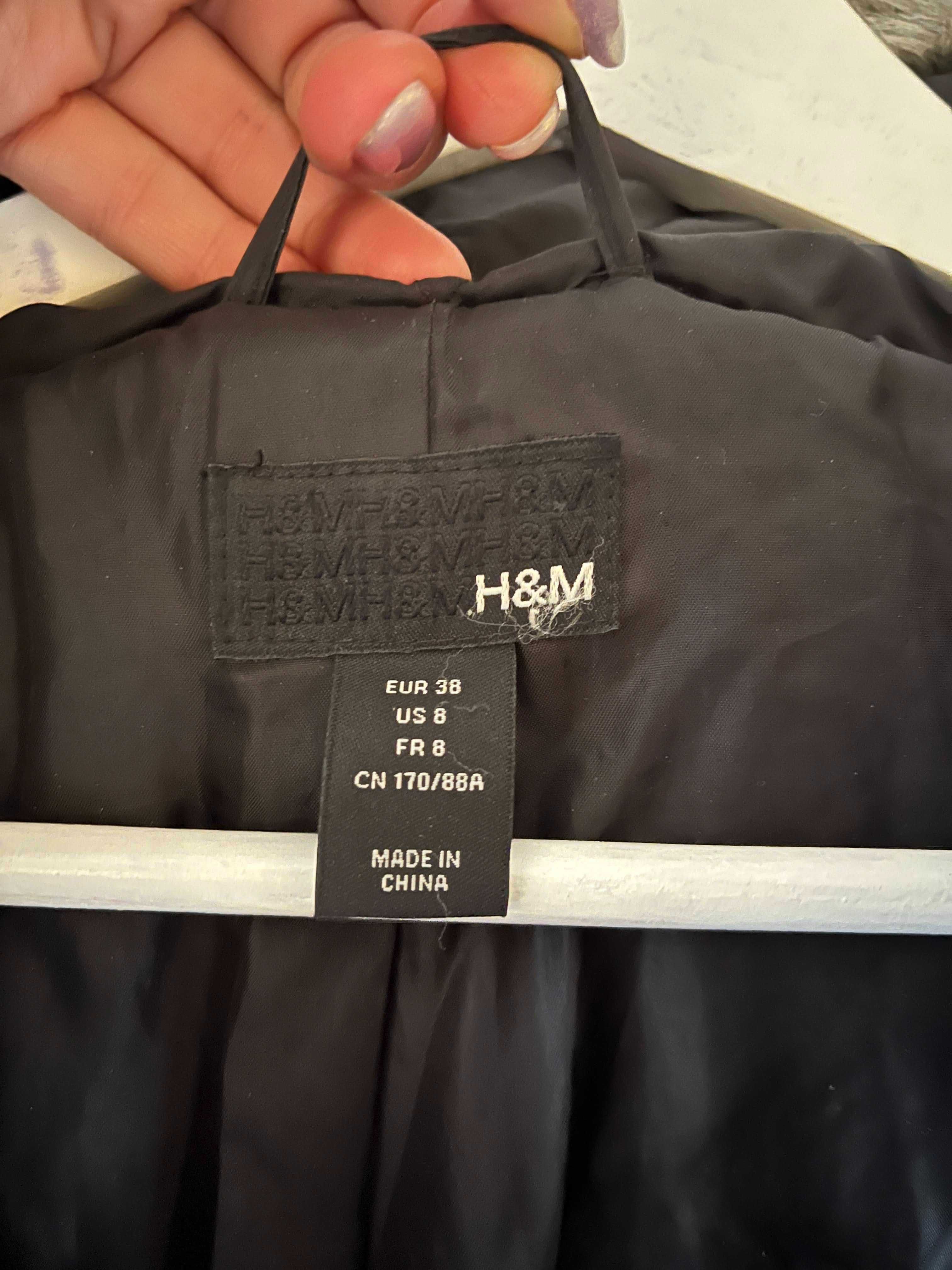 Kurtka zimowa z kapturem, czarna, 38/M, H&M