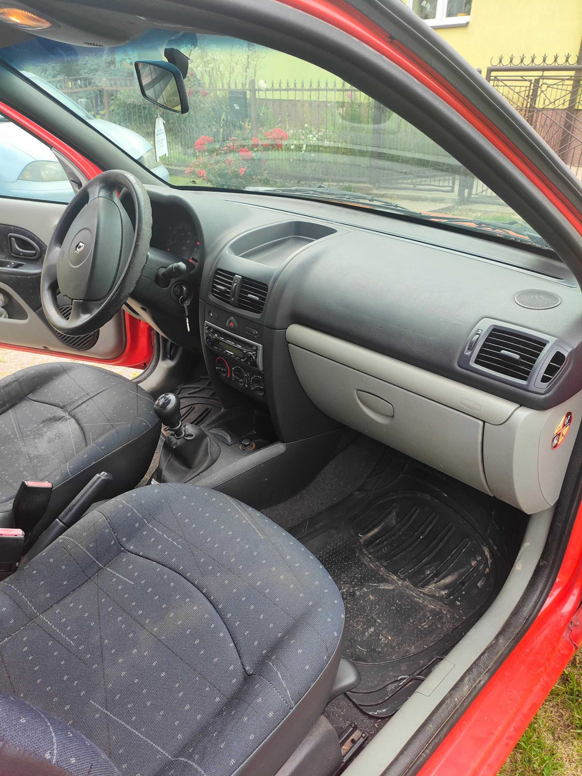 renault clio II rok 2002
