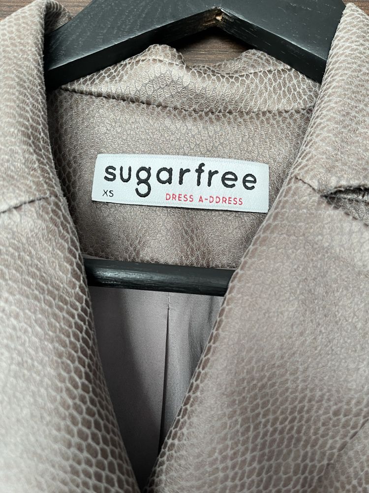 Sukienka firmy Sugarfree rozmiar XS