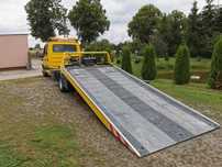 Iveco 65C15  Iveco Daily z platformą hydrauliczną
