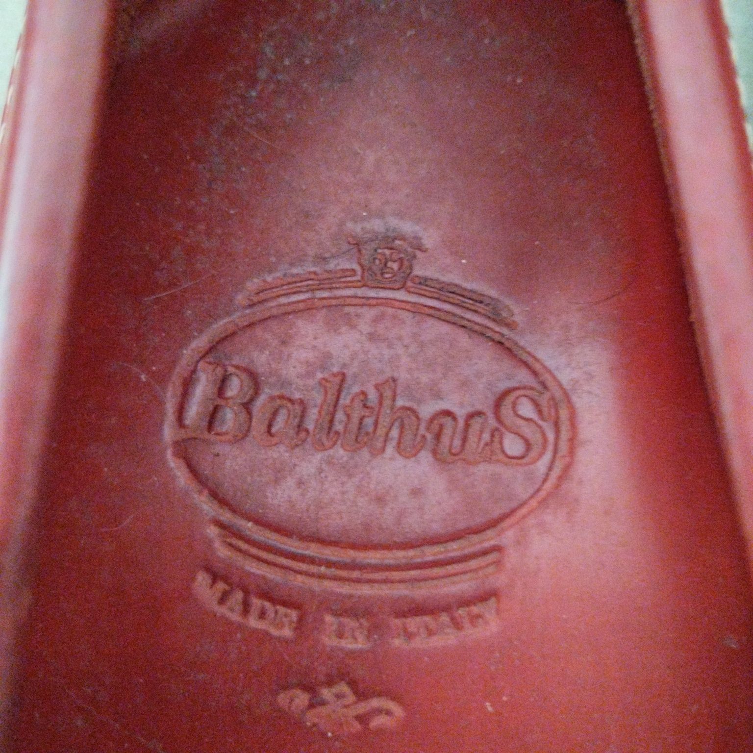 Mocassins vermelhos 35