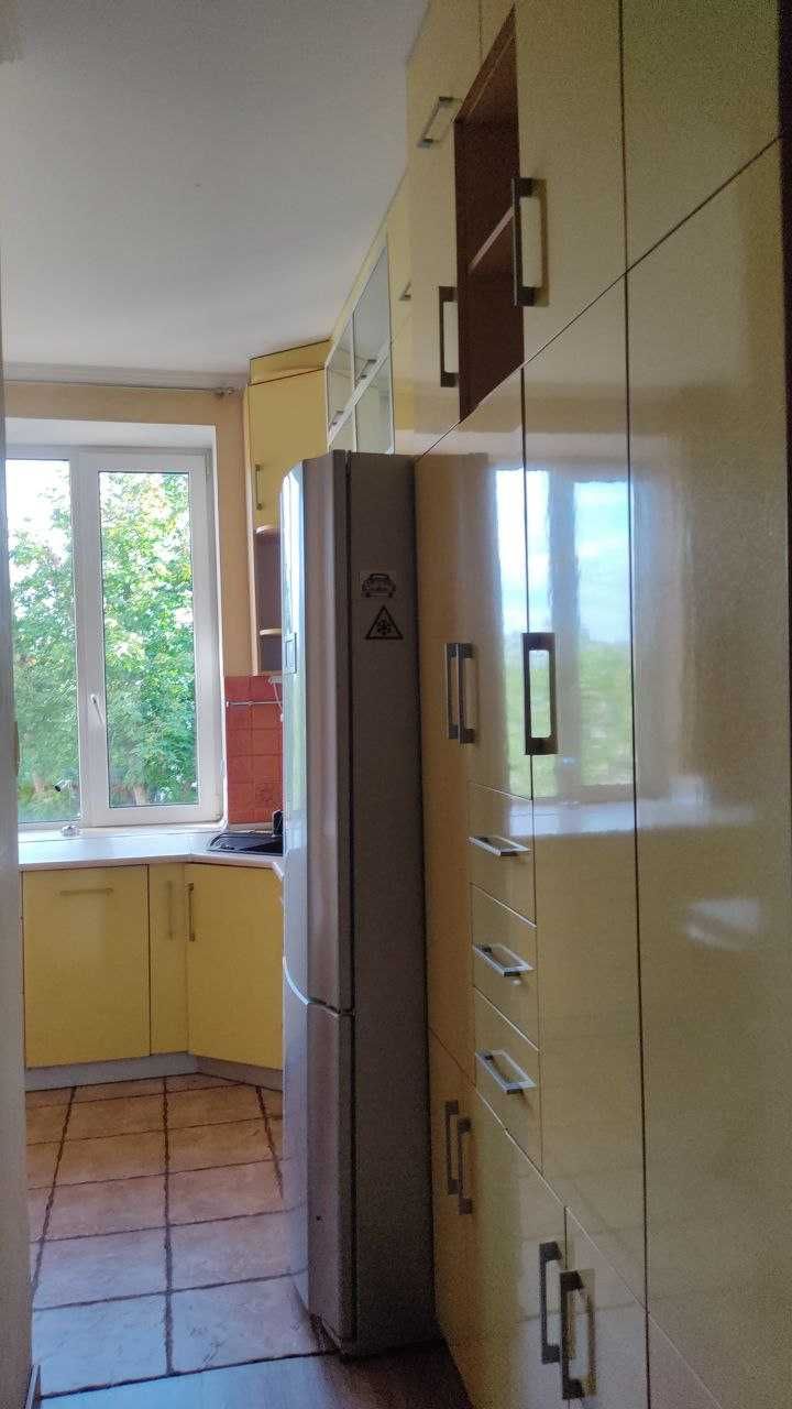 Продам 2-к. кв.в центрі, Центр. парк. Іподром. 56 м2, ремонт