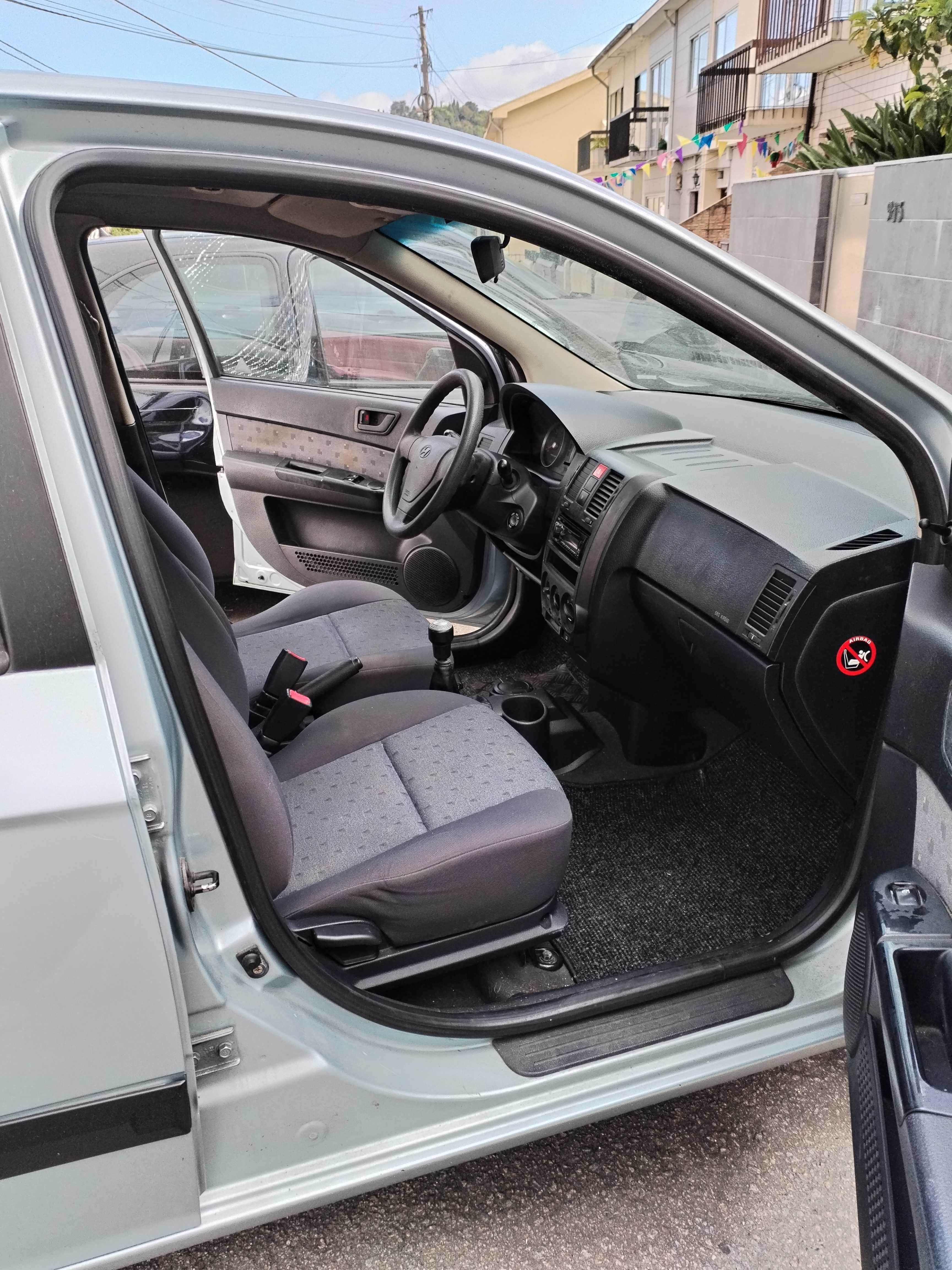 Carro económico HYUNDAI GETZ