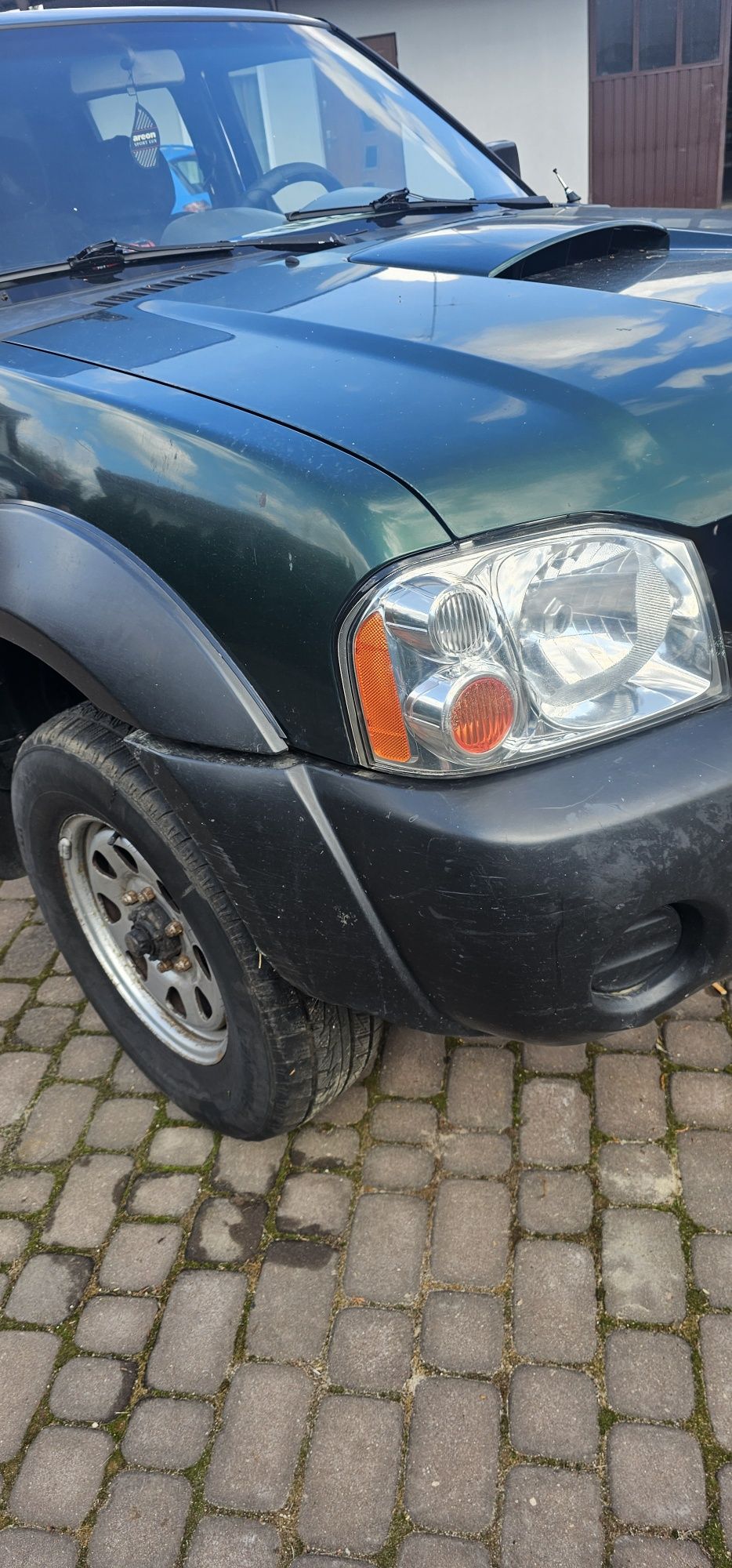 Nissan Navara d22 King Cab np300