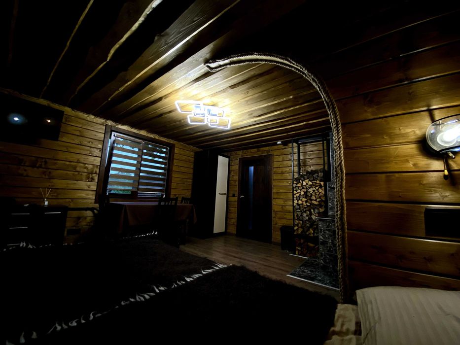 Здам подобово два дерев'яні будинки в Карпатах: Маєток  «LINDEN GROVE»