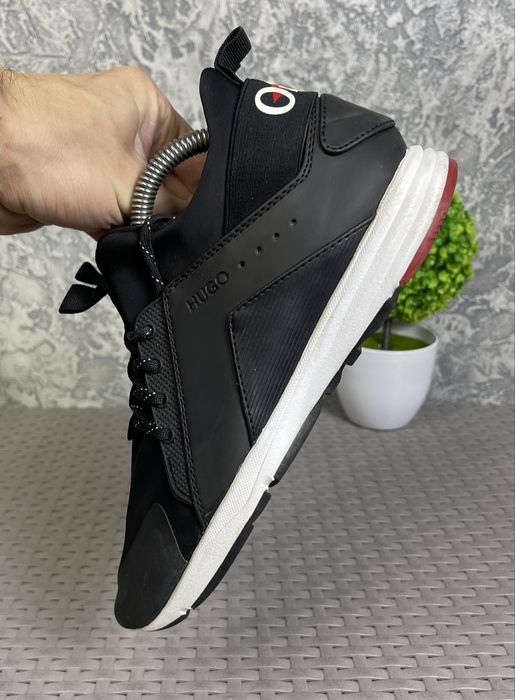 Hugo Boss кроссовки 37 размер женские черные