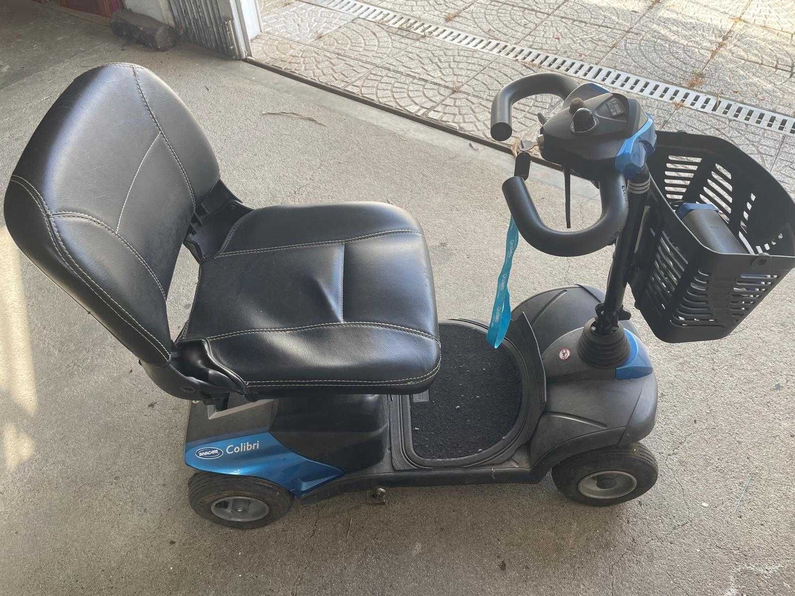Scooter Elétrica Invacare Colibri — Compacta e Desmontável