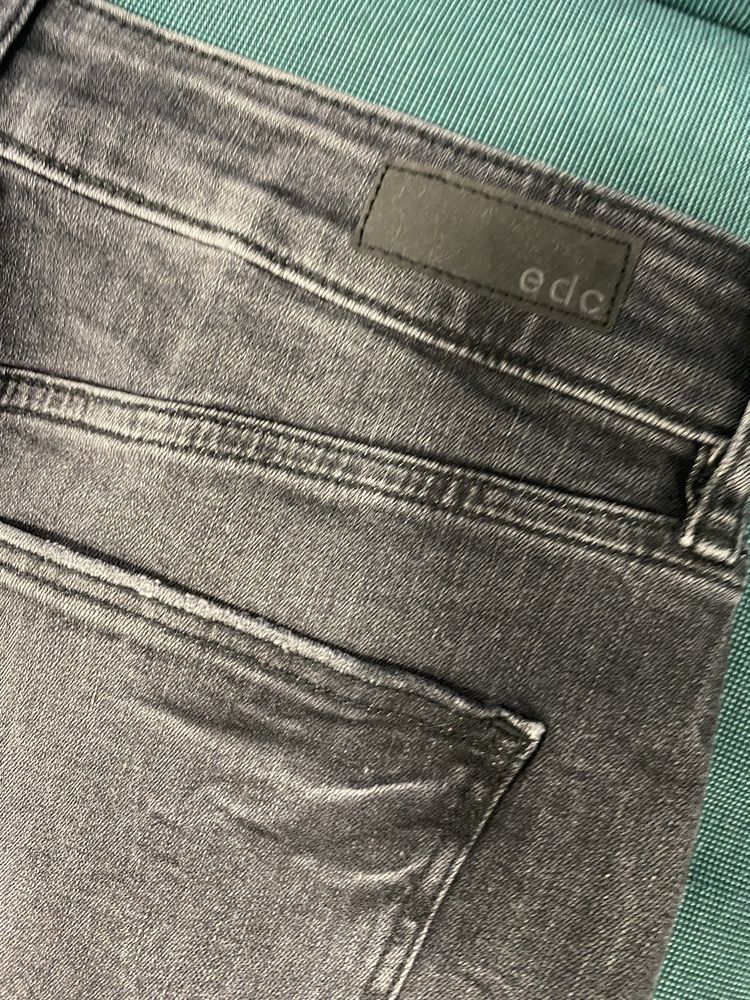 Edc esprit mini jeans krótka spodnica na zamek tuba organic organiczna