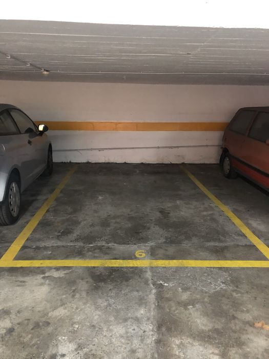 Estacionamento AV. URUGUAI BENFICA