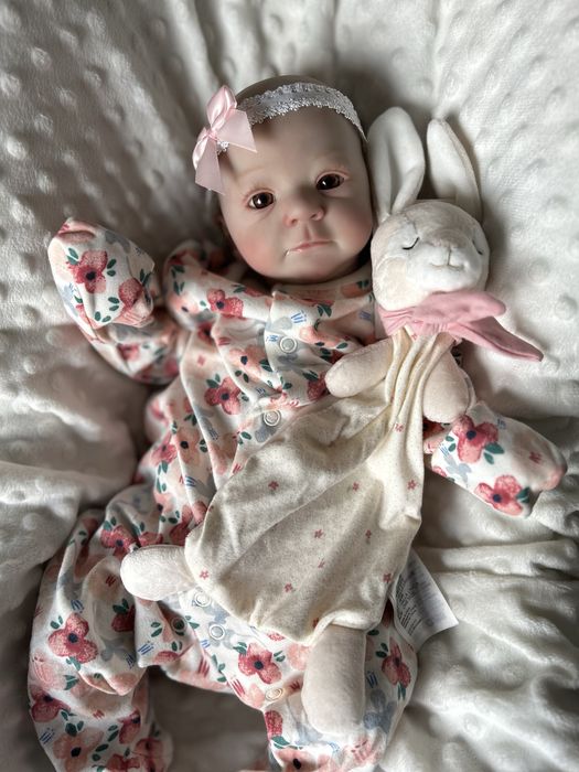 Bebé reborn olhos azuis ou castanhos por encomenda