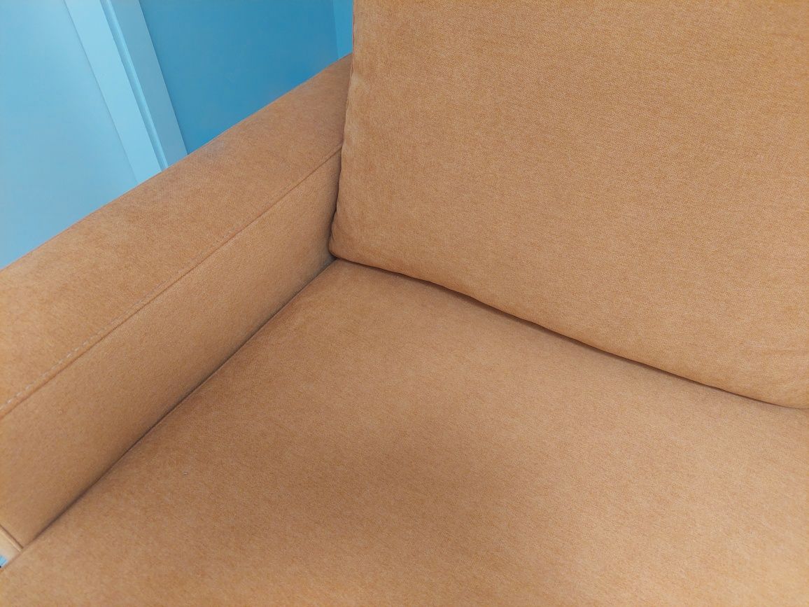 Baixa de preço - Sofá de 3lugares com chaise longue como novo