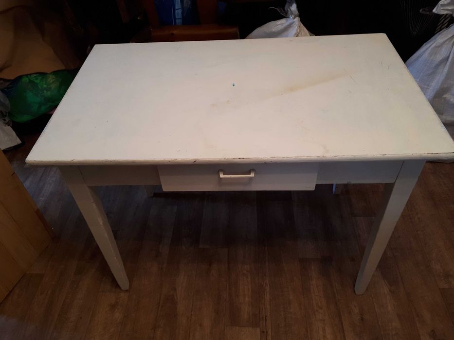 Столы раскладные, круглые, журнальные, для строительных работ