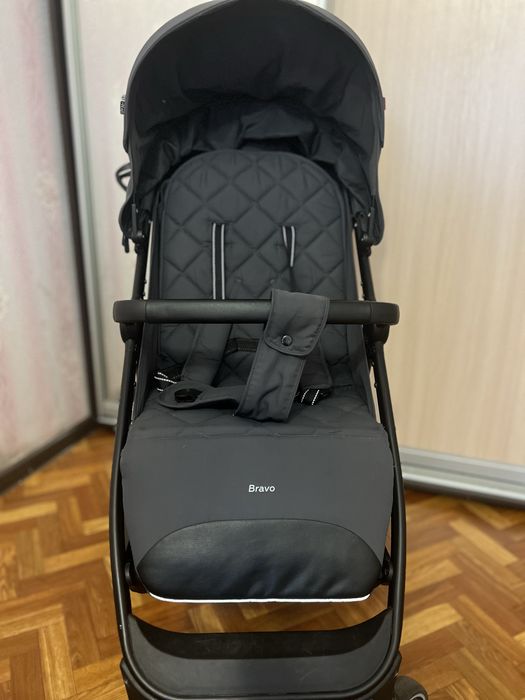 Прогулянкова коляска Carrello Bravo 2023