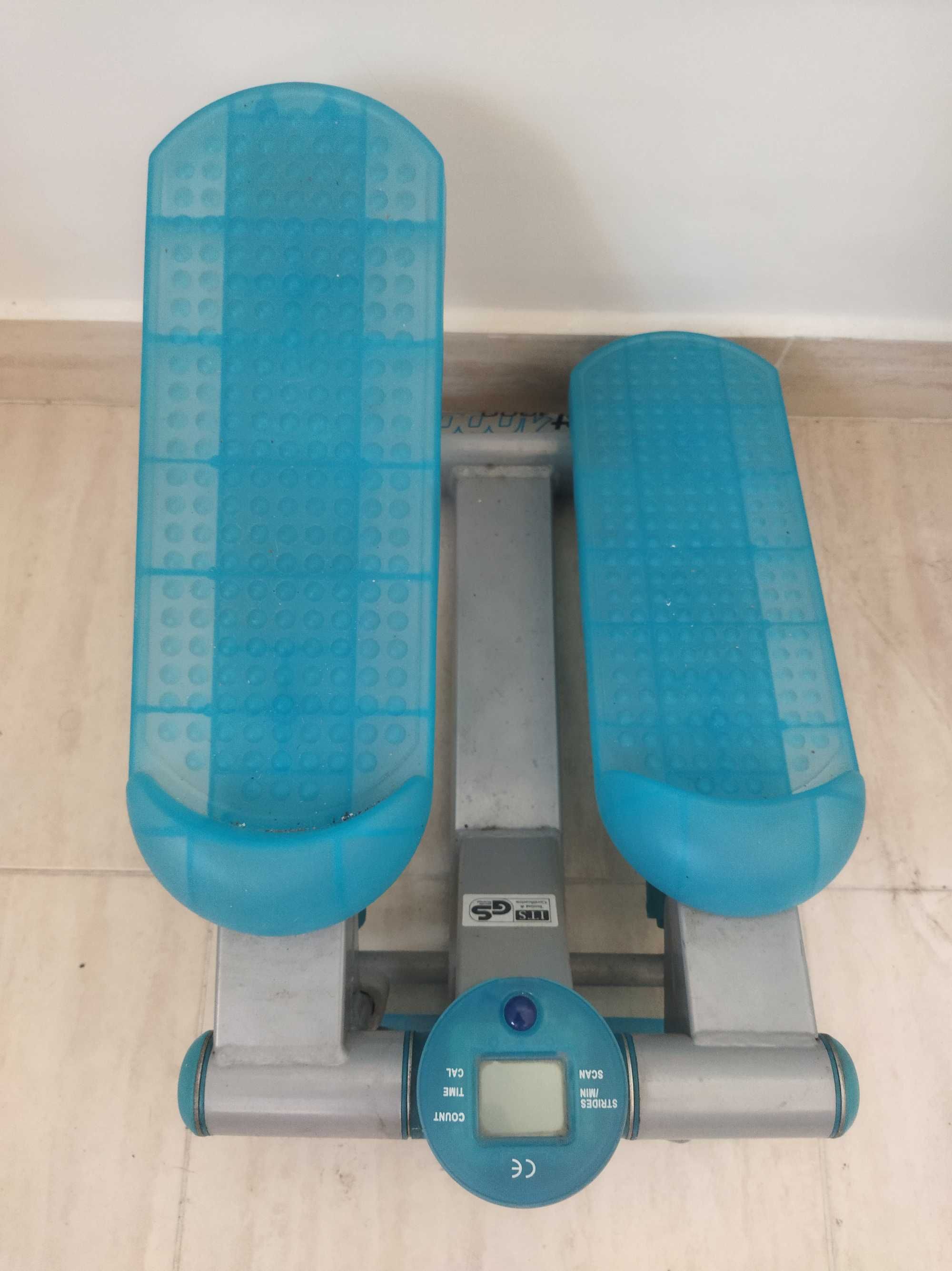 VENDE - Aparelho de fitness / step