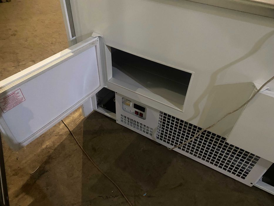 Холодильні вітрини Куб Технохолод Миссури