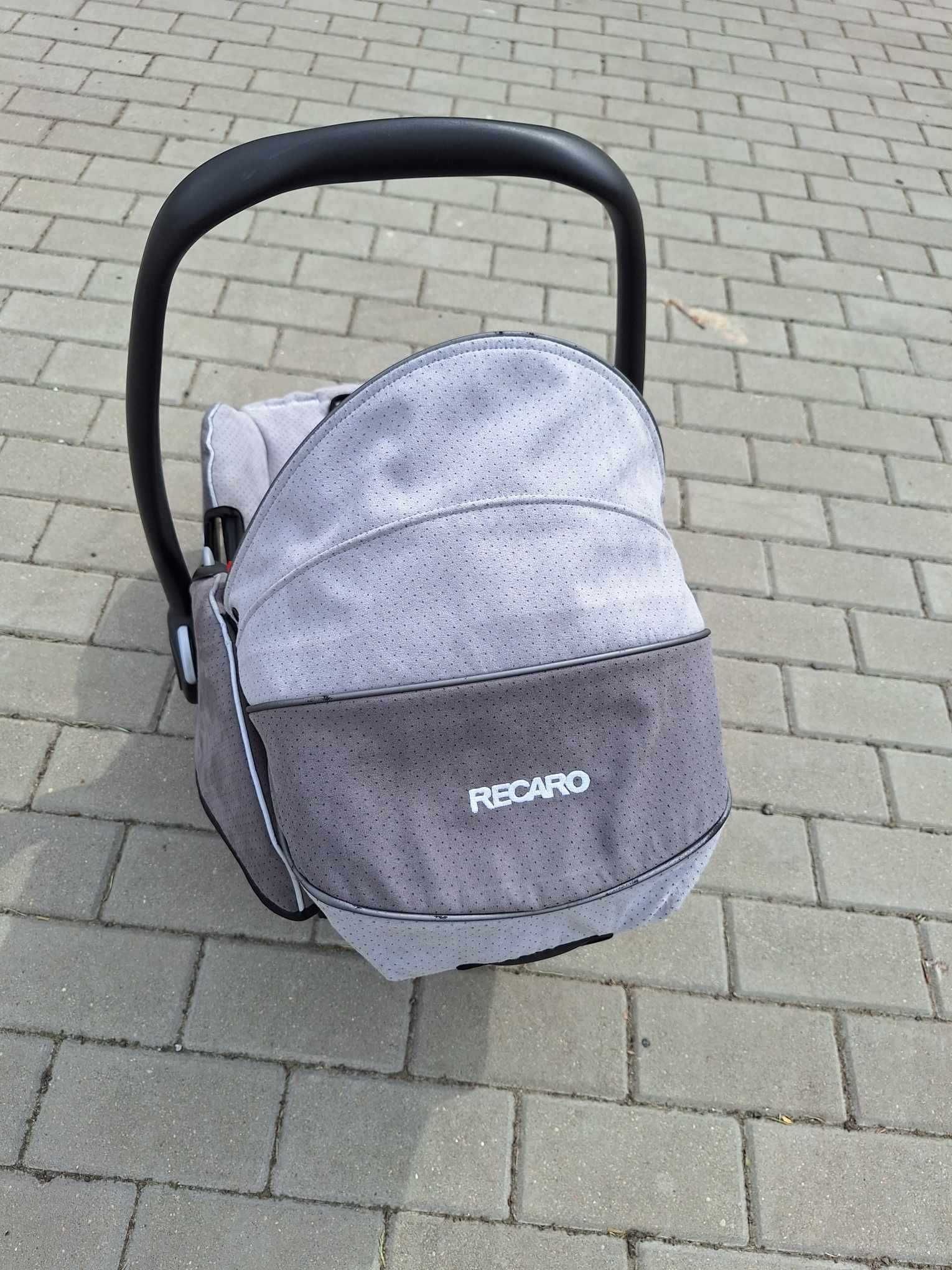 Fotelik/ Nosidełko RECARO