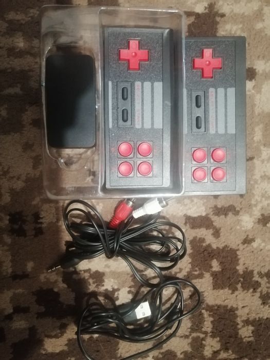Мини Приставка 8 битка