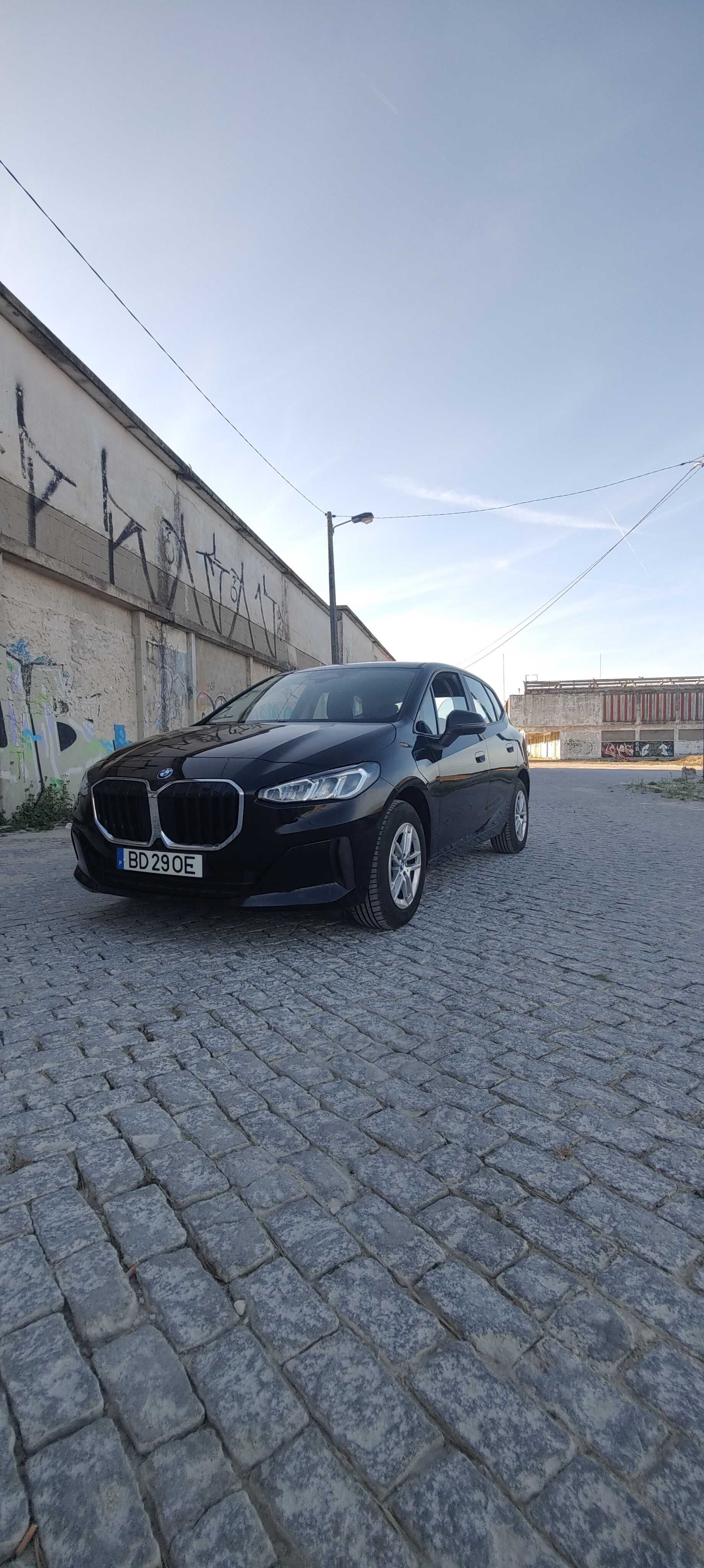BMW 225Xe (2023 | Nacional | 14.000 km) – Vem descobri-lo!