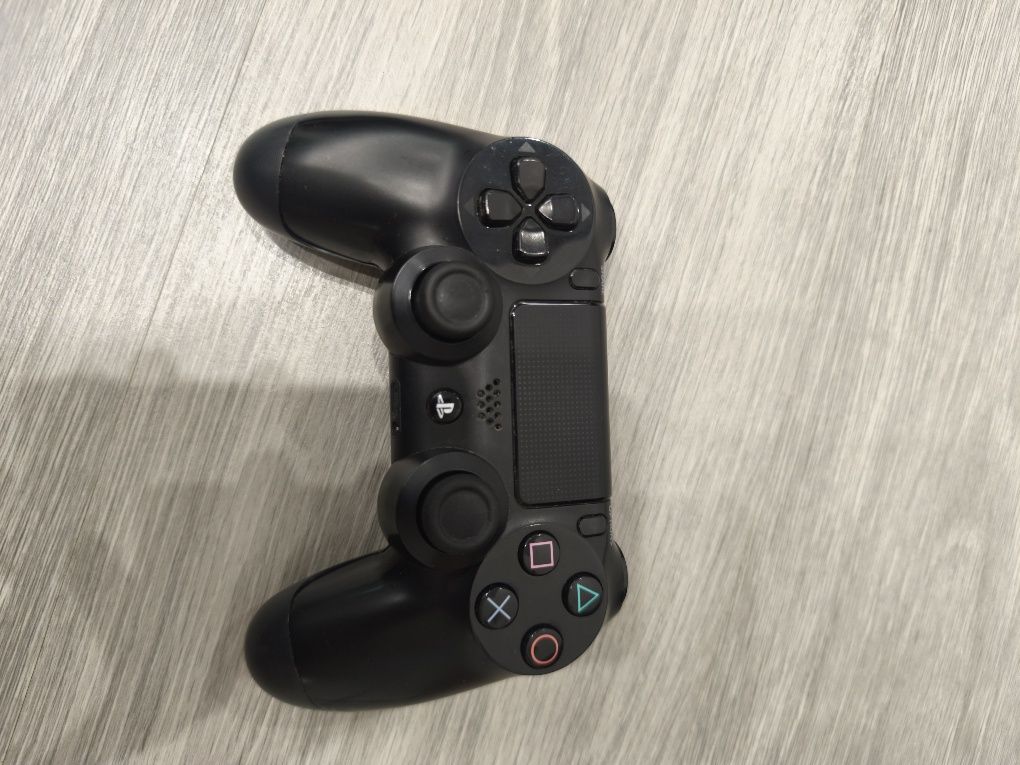 PlayStation 4 com FIFA 21