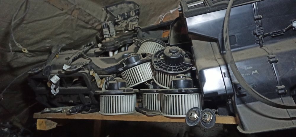 Розборка запчастини запчасти Mazda 6 GG 2.0d 2002-2005рр RF5C