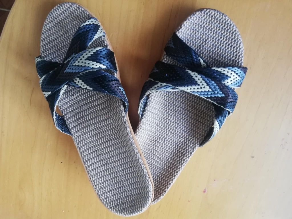 Nowe klapki damskie