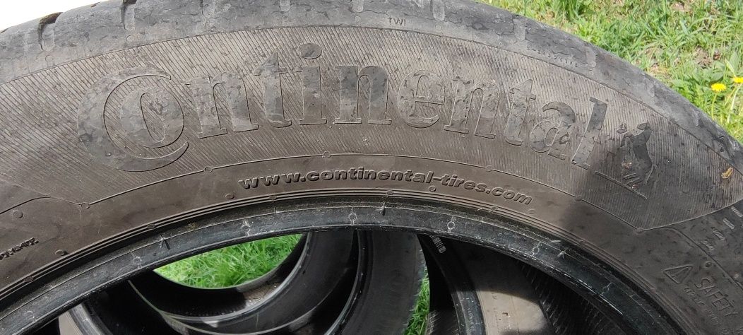 Opony Continental 215/55 R18