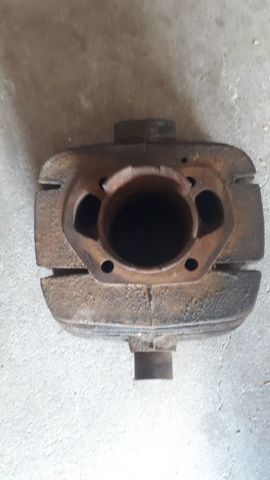 Cylinder żeliwny+głowica wsk, orginalne z czasów PRL