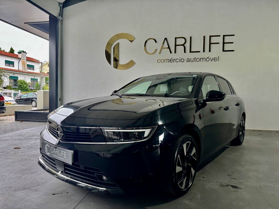 Opel Astra 1.2 T Elegance