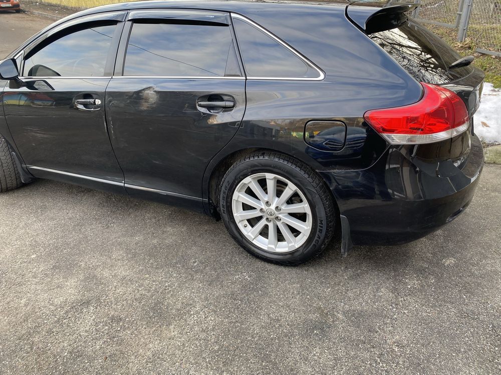 Продам Toyota venza