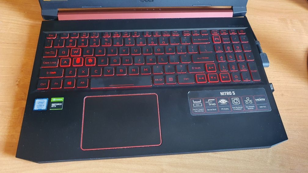 Laptop Acer Nitro 5 i5 9300H GTX 1650 16GB DDR4 SSD 500GB