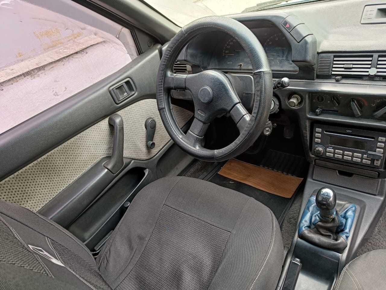 Продаю Mitsubishi Lancer 4 1989. Об'єм 1.5.(лансер)блакитний.Після ДТП