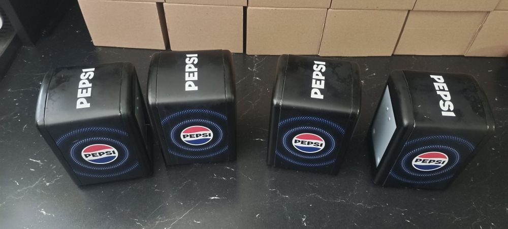 Dyspensery na serwetki PEPSI 4 SZTUKI