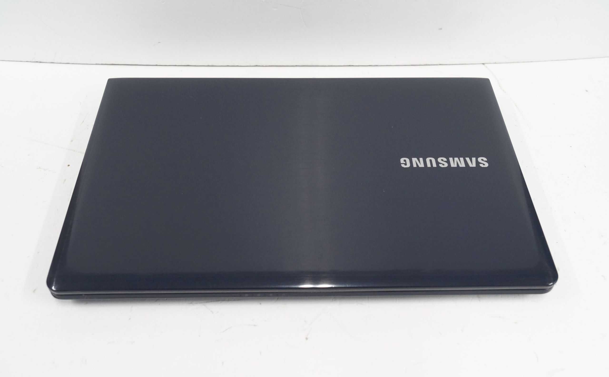 Laptop Samsung 270E 15", intel i5, 8gb ram, 256gb ssd, intel hd