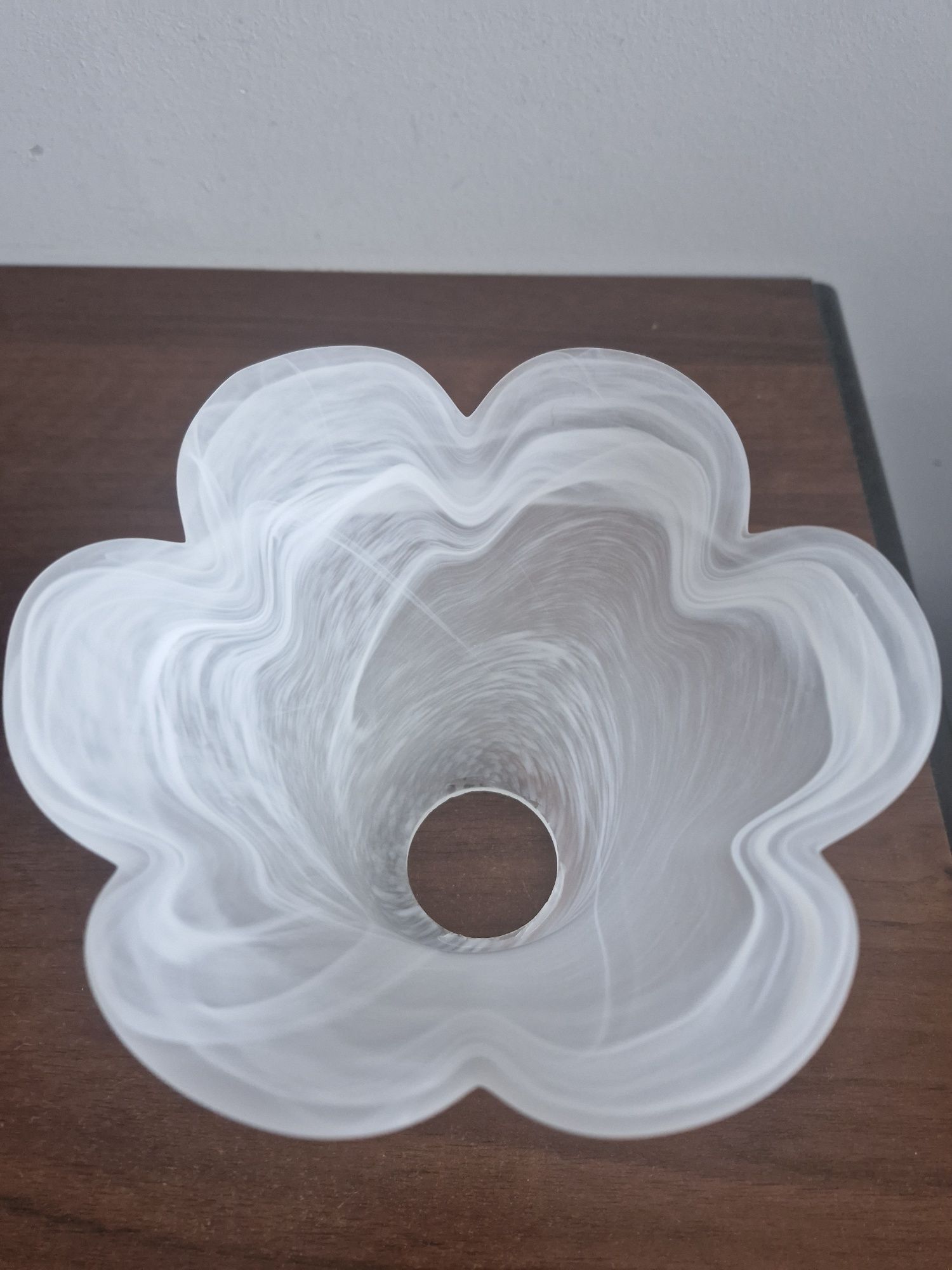 Klosz do lampy biały mleczny