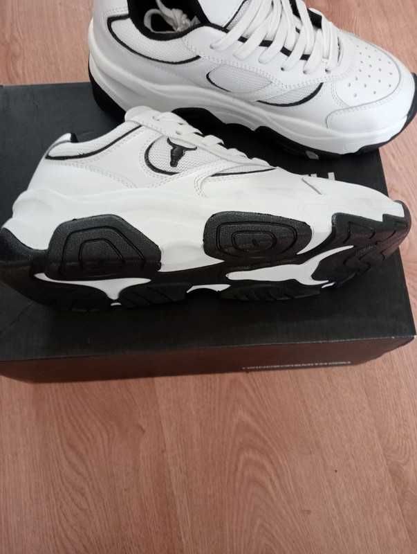 Sneakersy damskie