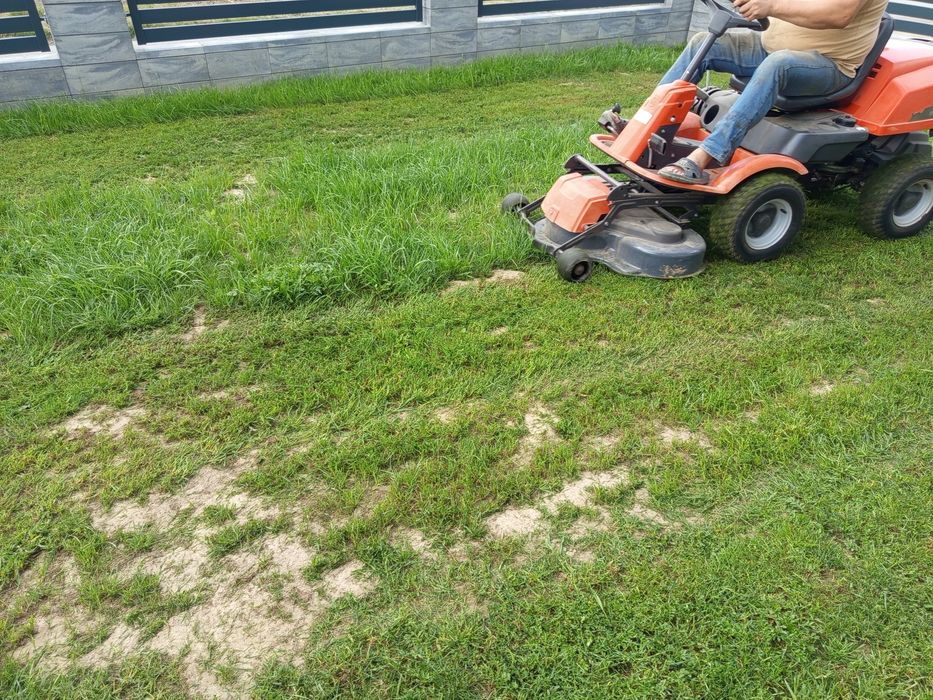 Husqvarna R16c kosisko na 3 noże