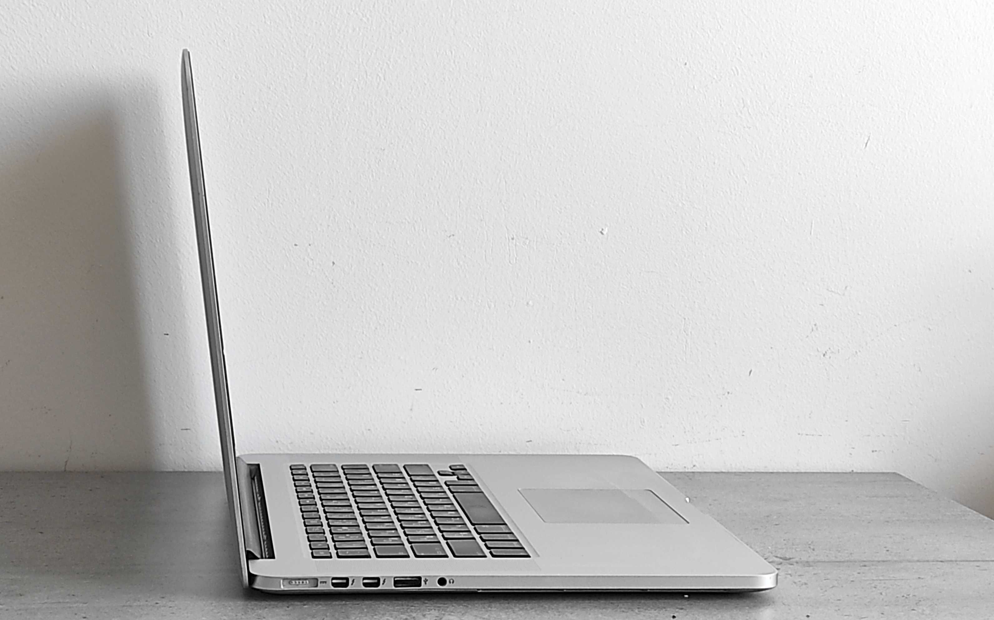 MacBook Pro Retina 15 Core i7, 16/256ГБ, 5 часов | Ноутбук Apple A1398