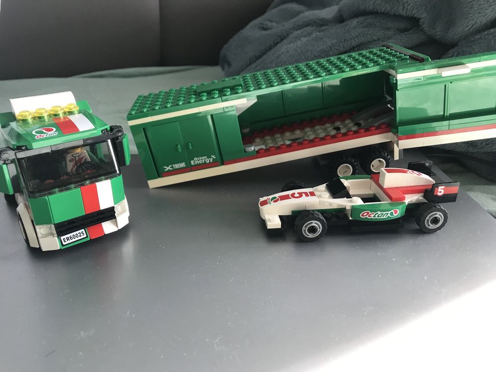 Lego city 60025 Вантажівка сервісників