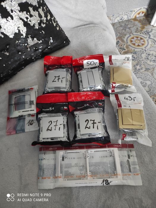 Włączniki NOWE!!! Sprzedaję ponieważ mi zostały.