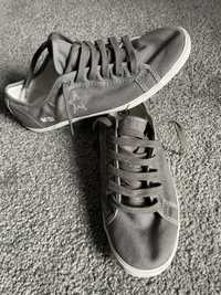 Converse One Star Cinzentas