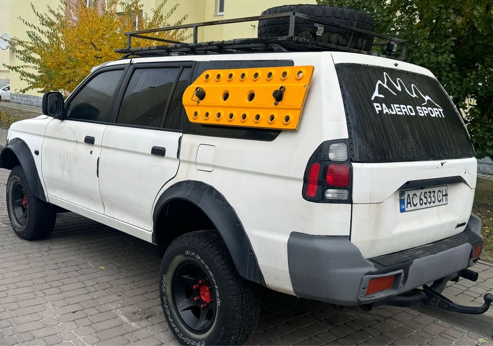 Mitsubishi Pajero Sport 2006 рік