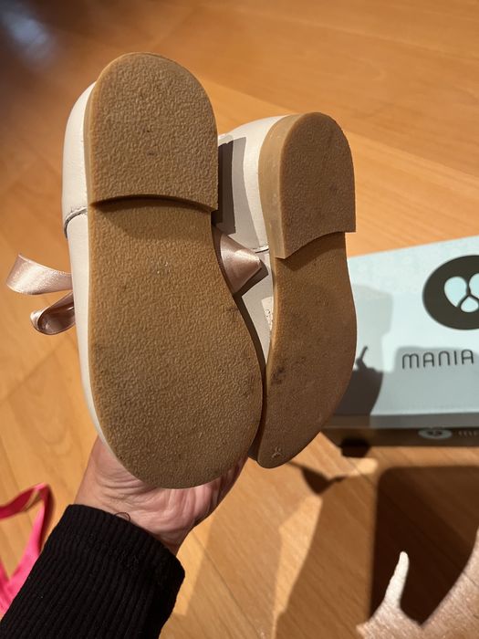 Mania do pé - sapatos criança