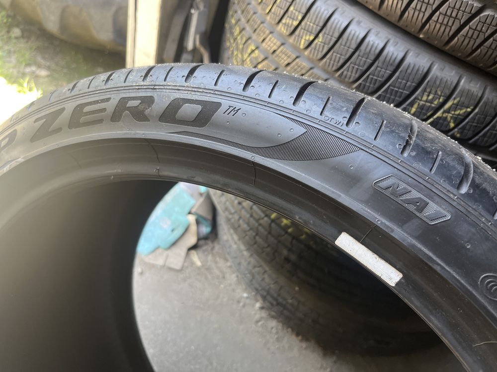 2x 305/30/21 Pirelli P Zero super stan 2szt 2020
