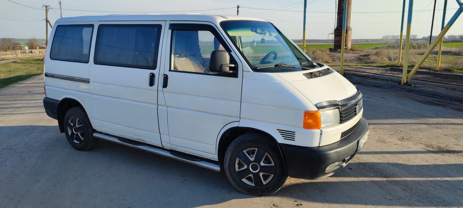 Volkswagen Transporter T4 ПАССАЖИР 7+1 ТУРИСТ