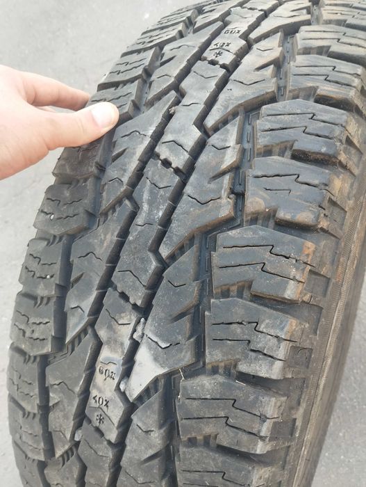 Автомобільні шини