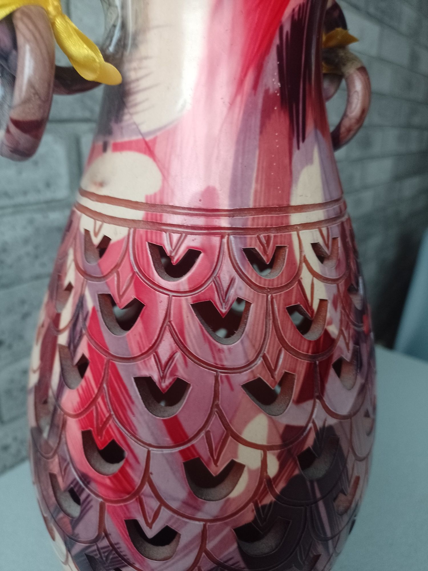 Duży ceramiczny ażurowy wazon chiński