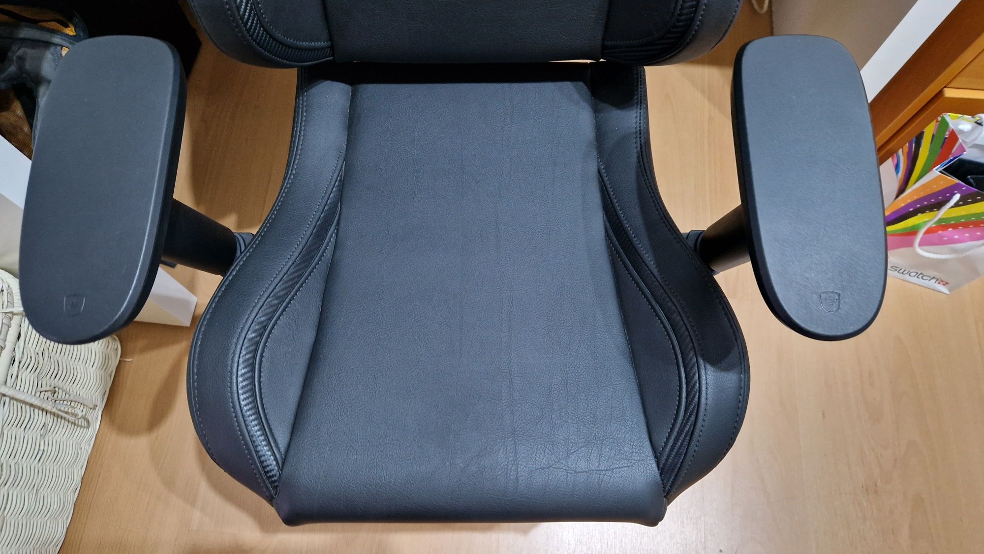 Cadeira gaming Noblechairs Epic Compact
