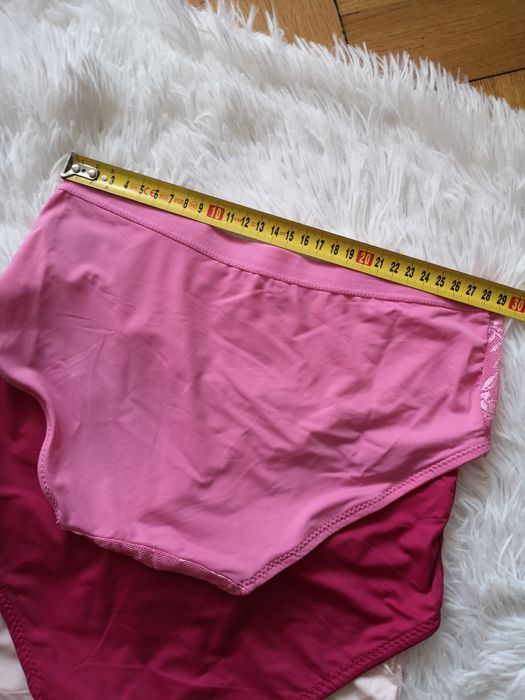 Różowe figi 4 pack Daisy Fuentes